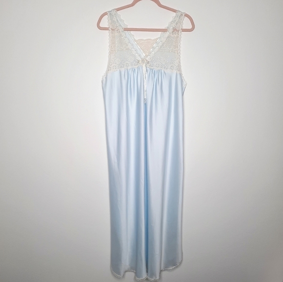Christian Dior Vintage Union Made Cream & Blue Lace Nightgown L - Picture 2 of 10
